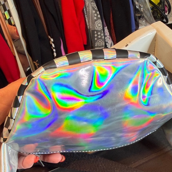 Vans Iridescent Checkered Pouch - Picture 7 of 9